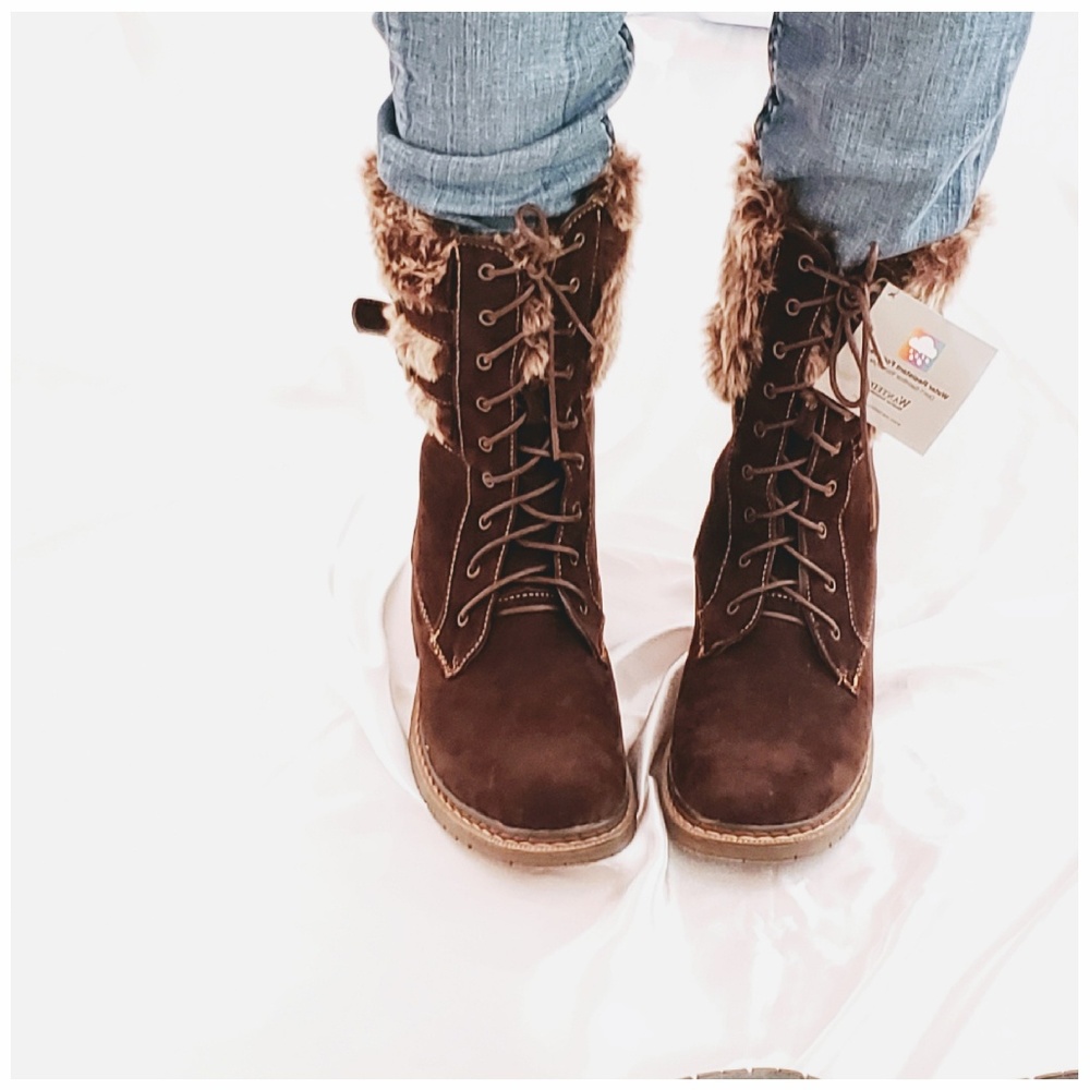 Water Resistant Faux Fur trimmed Bootie (Brown) - Picture 6 of 6